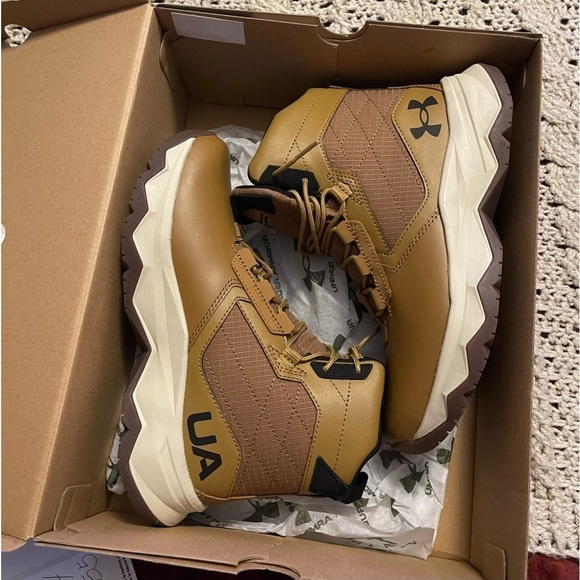 HIKING Under Armour Stellar G2 6" Tactical Boots  Size 6Y Brown Outdoor Youth - Picture 1 of 12